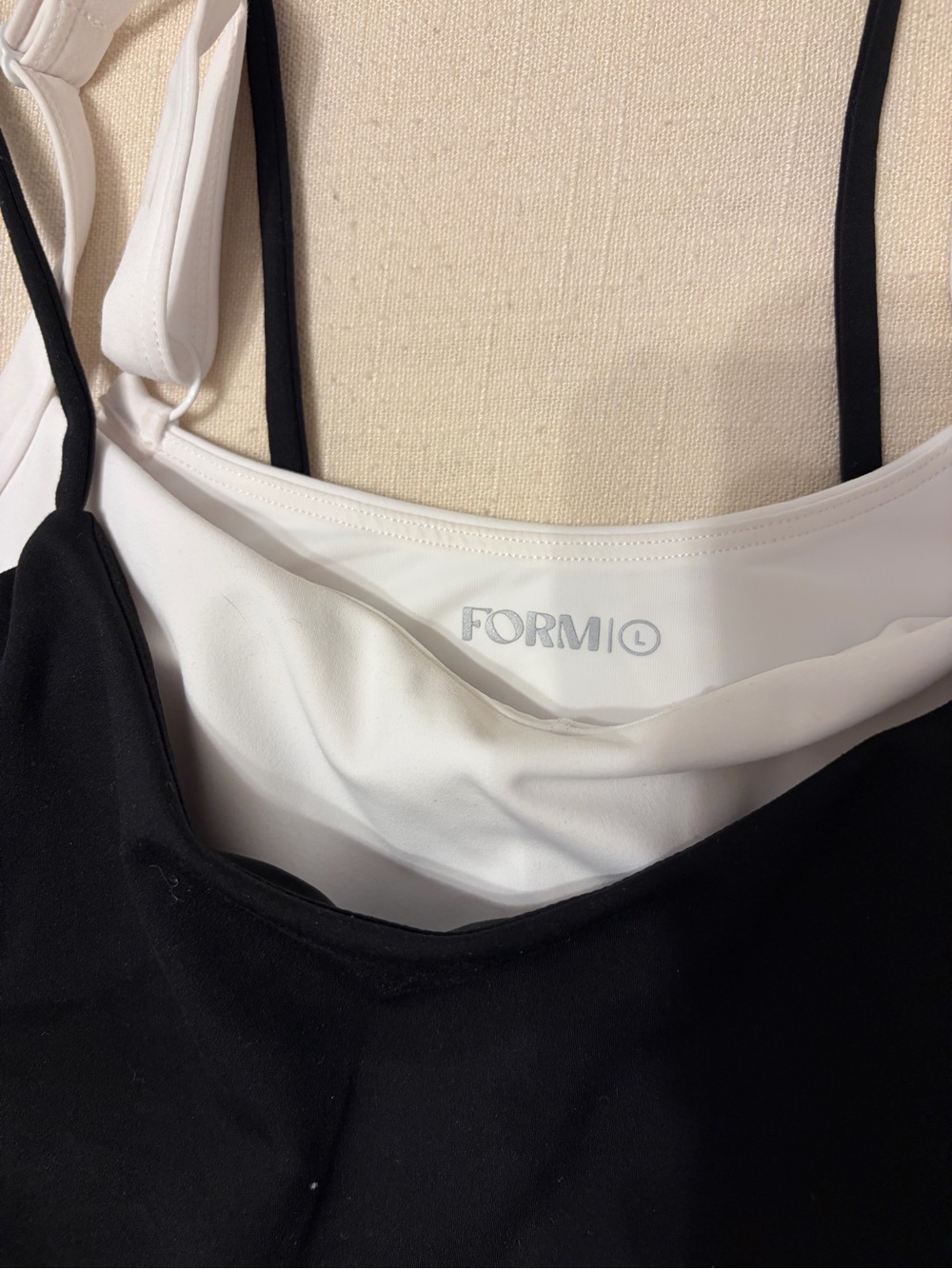 FORM layered black and white sports bra NWT - Picture 2 of 3